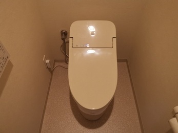 今回は江南市のトイレ交換工事を紹介します。今回のお宅は、長年使用してきたトイレを新しくしました。