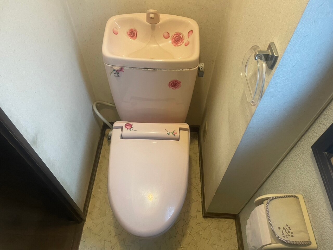 トイレリフォーム　施工前