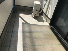 ベランダ防水工事　施工中